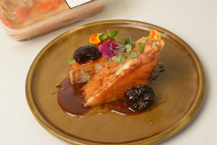 Cochinillo Confitado